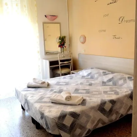 New Cirene Double With Breakfast Rimini